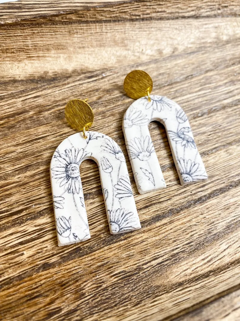 Vintage Floral Arches