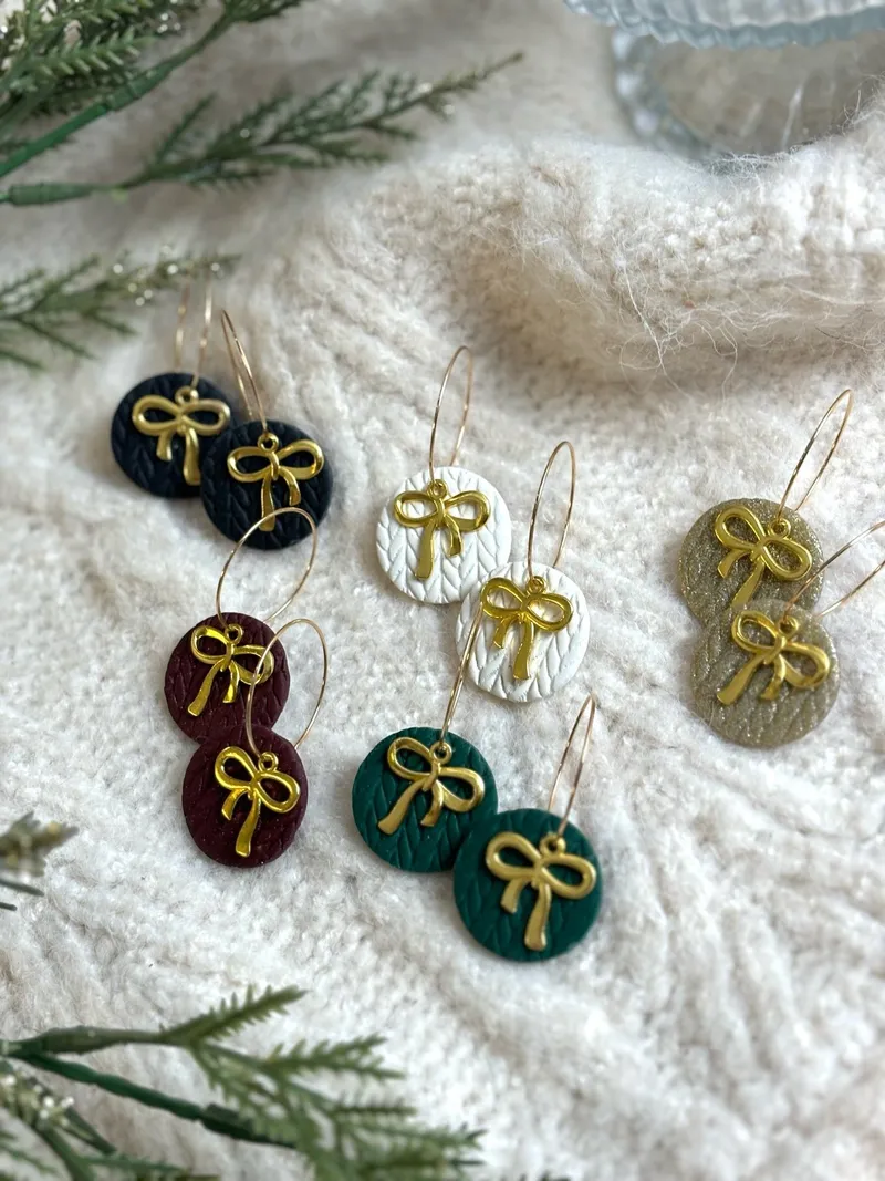 Knit Bow Hoops