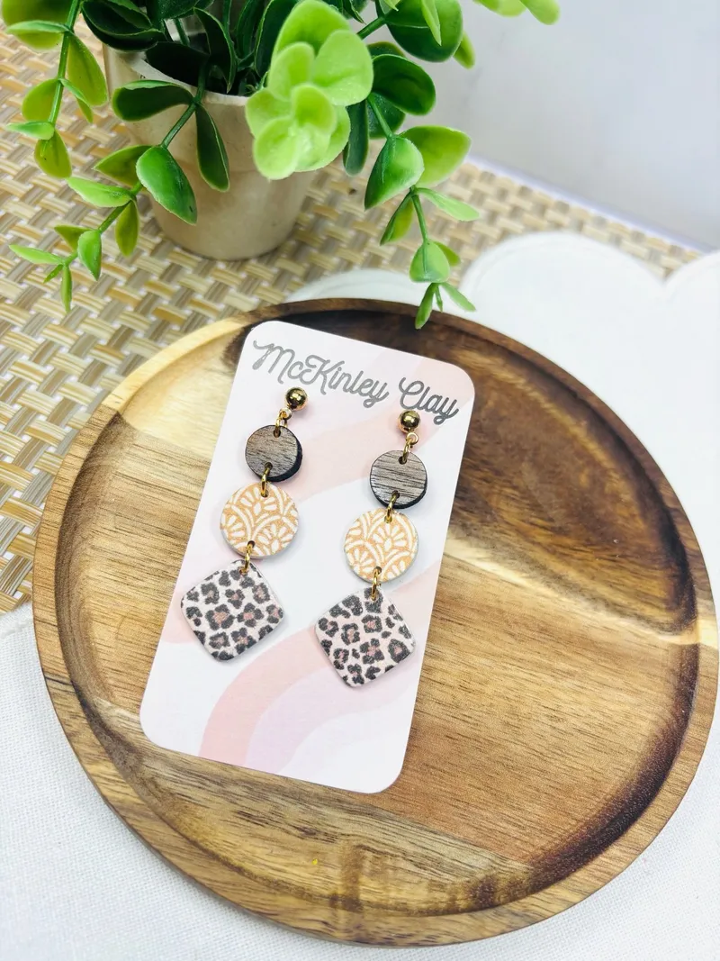 Leopard, wood Decco