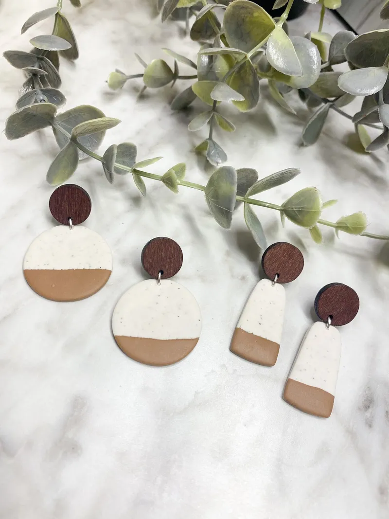 Sandstone & Wood