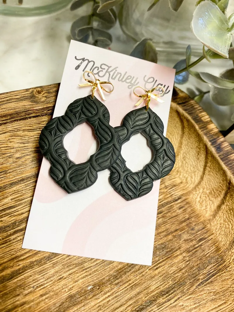 Black & Gold Bow