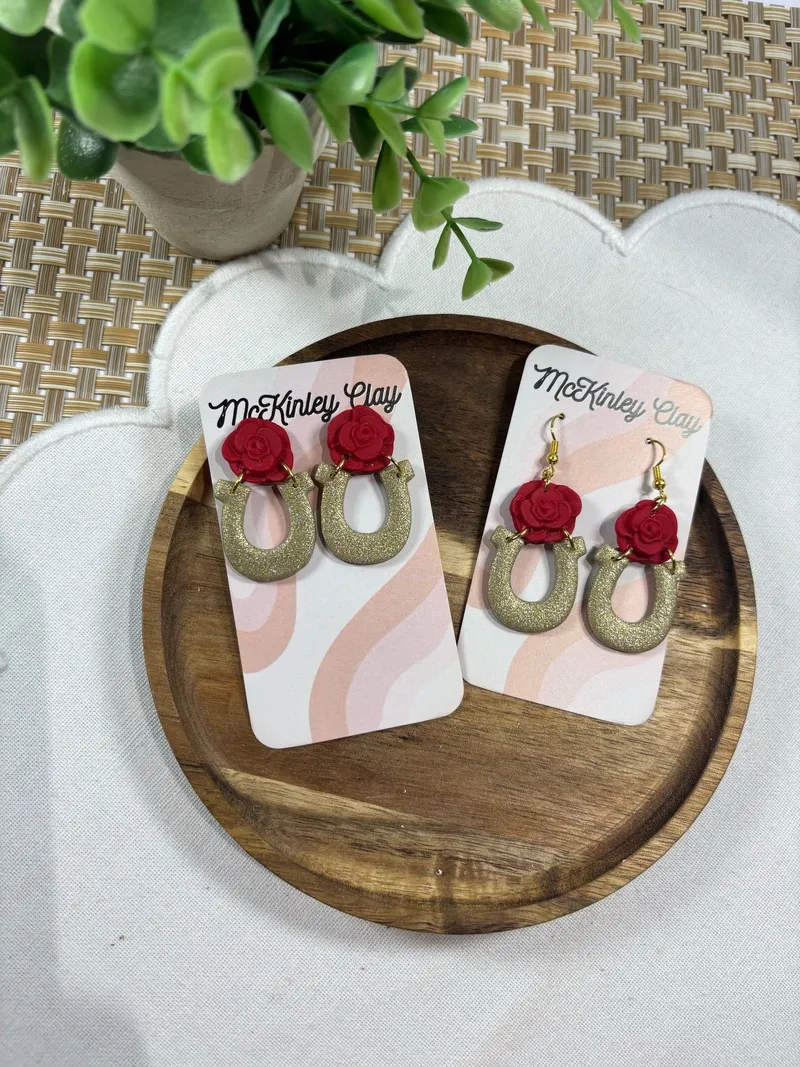 Rose & Horseshoe