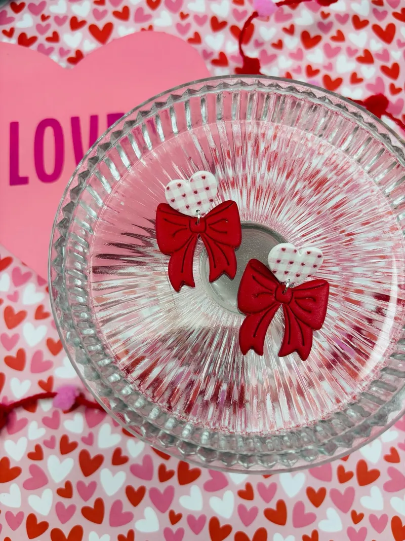Heart Bows