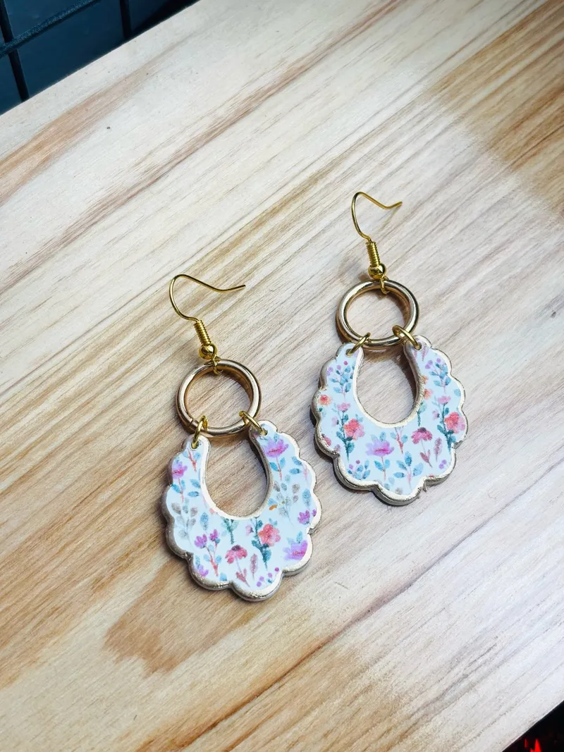 Spring Florals & Gold