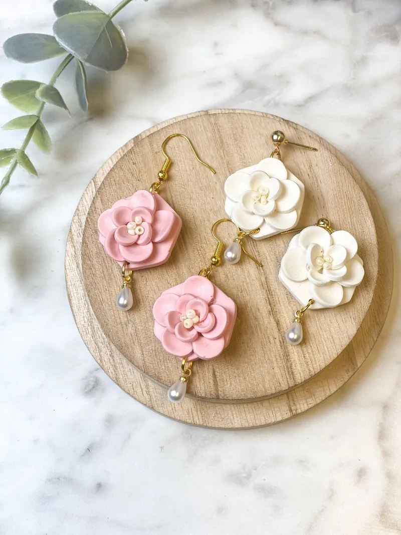 Floral & Pearl