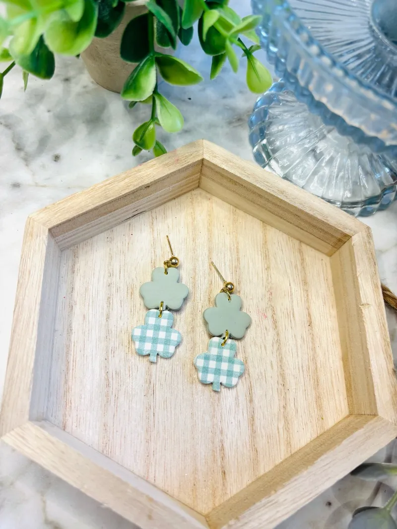Shamrock Dangle