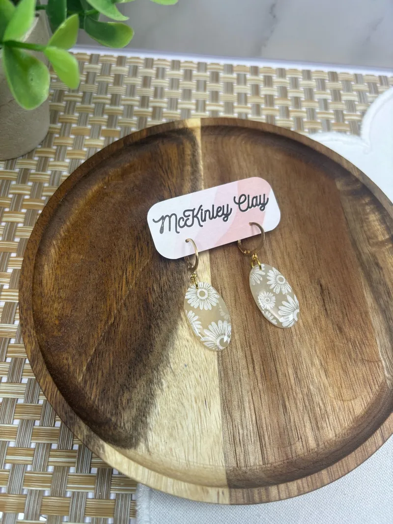 Translucent Daisy Huggie
