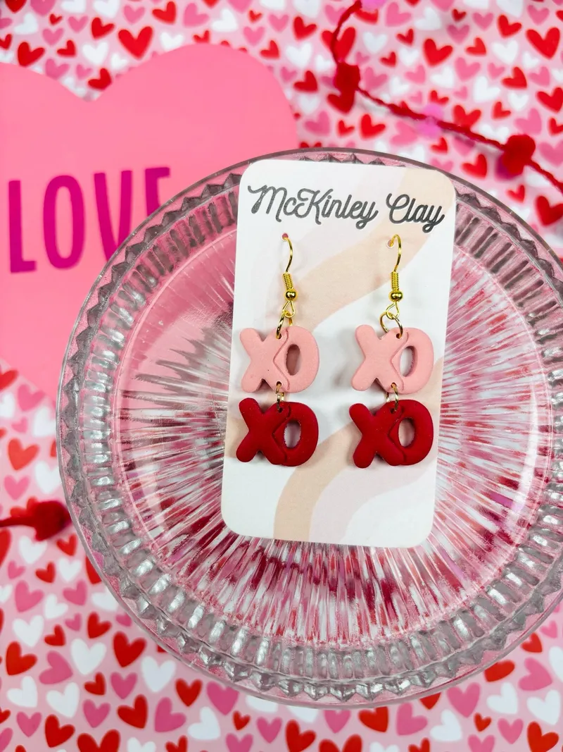 Xoxo dangle