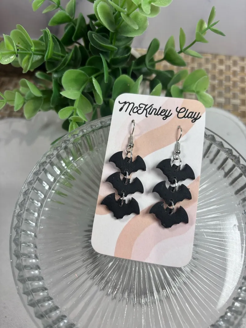 Bats Dangle