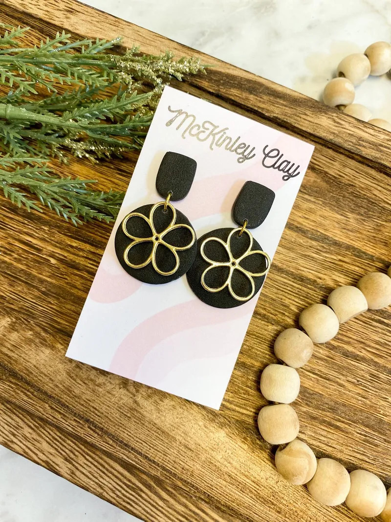 Black Daisy