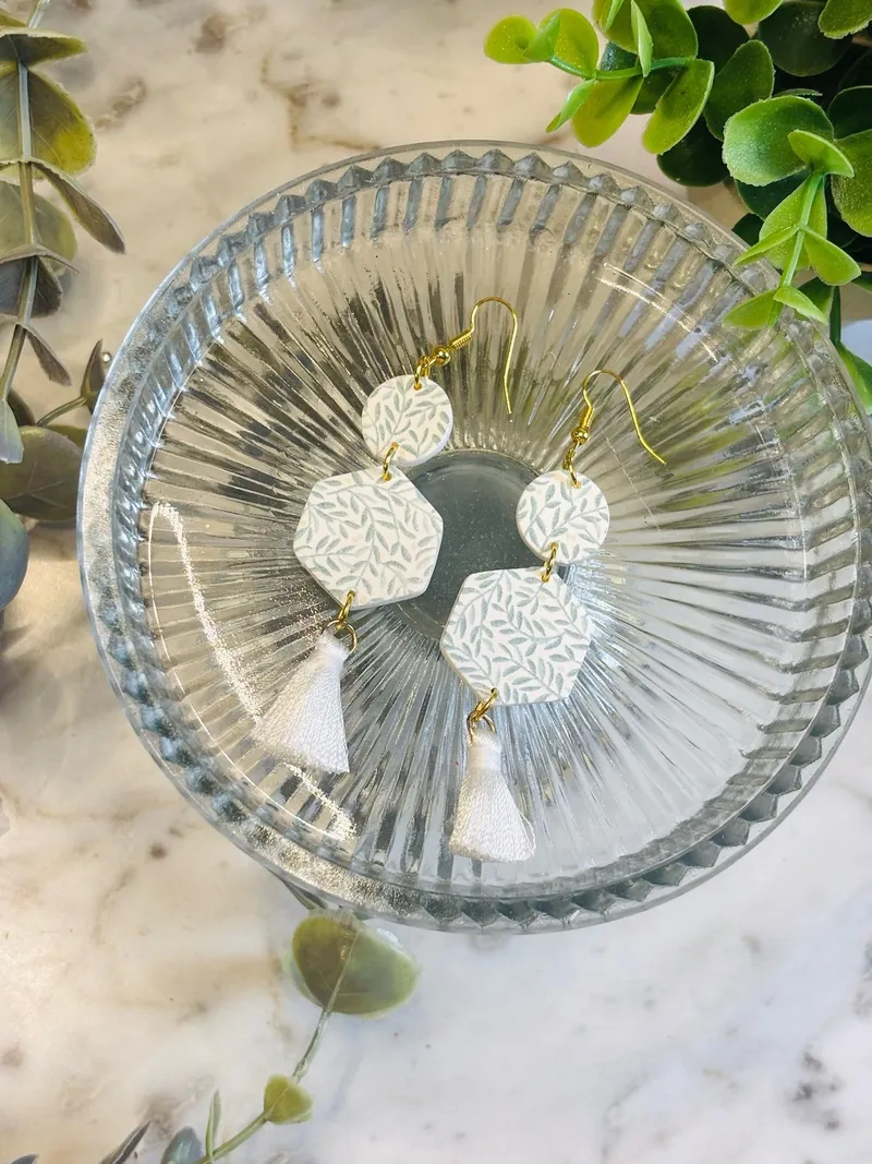 Ivy White Tassels