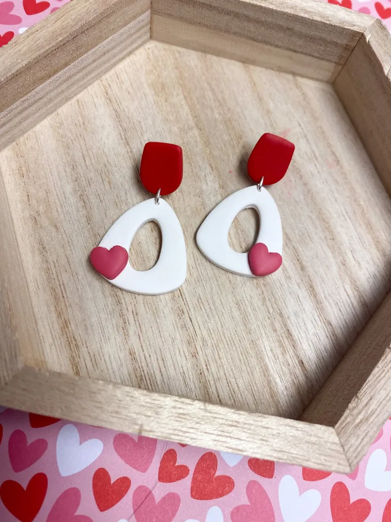 Red, white, pink Molly