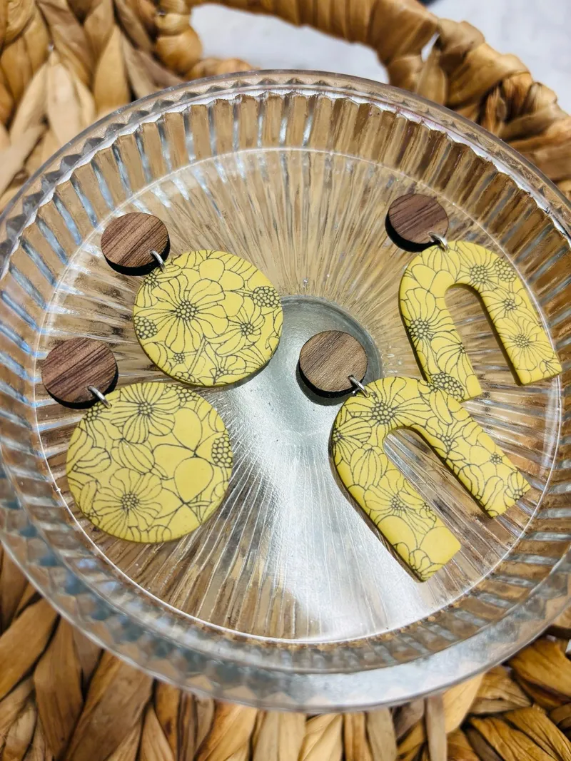 Mustard Florals & Wood