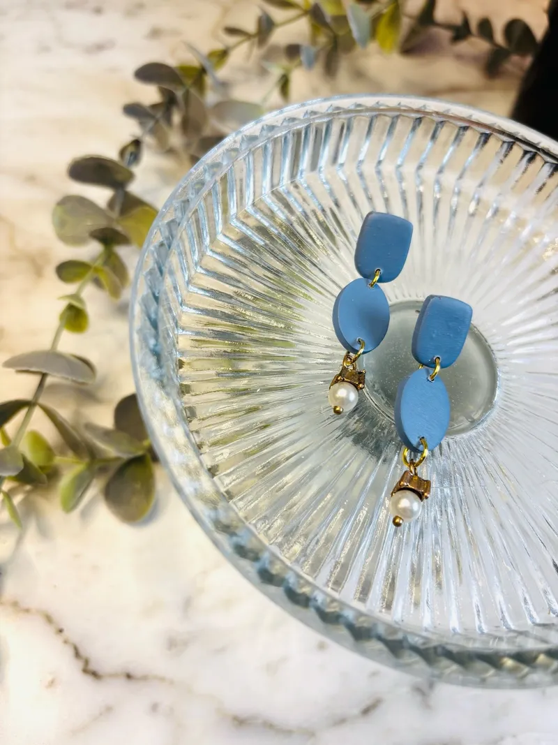 Dusty Blue & Pearl