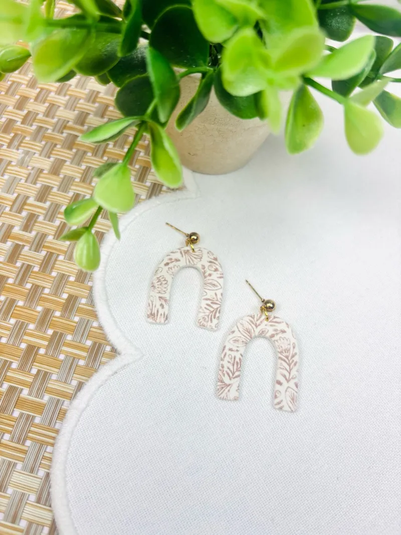Simple Boho Arches