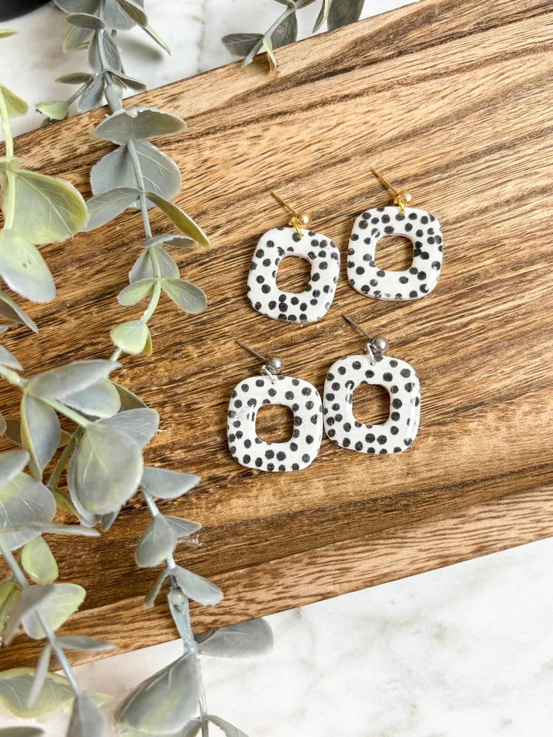 Dainty Dotted Dangle