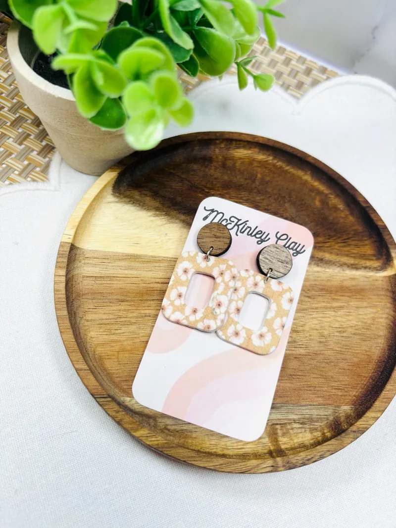 Boho Floral & Wood
