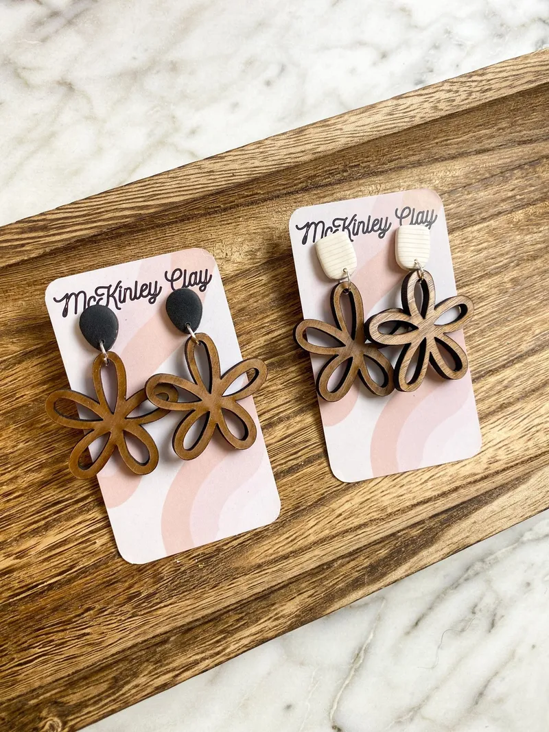 Wood & Clay Daisy