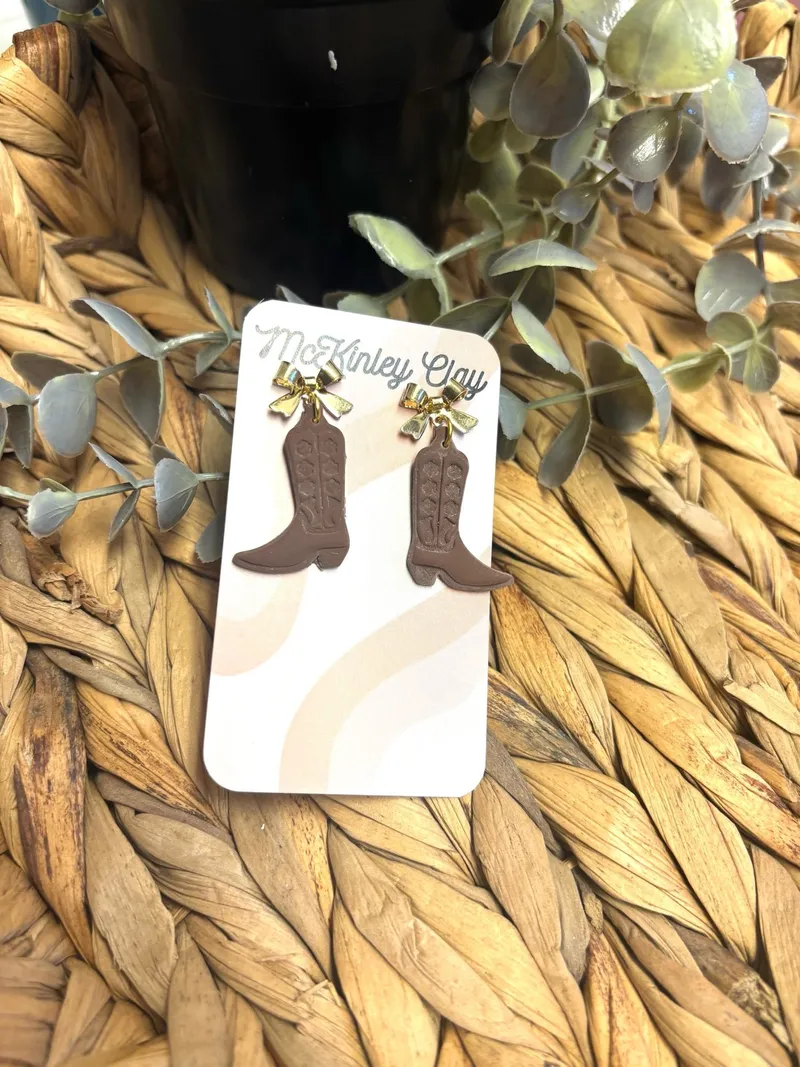 Brown Boots & Bows