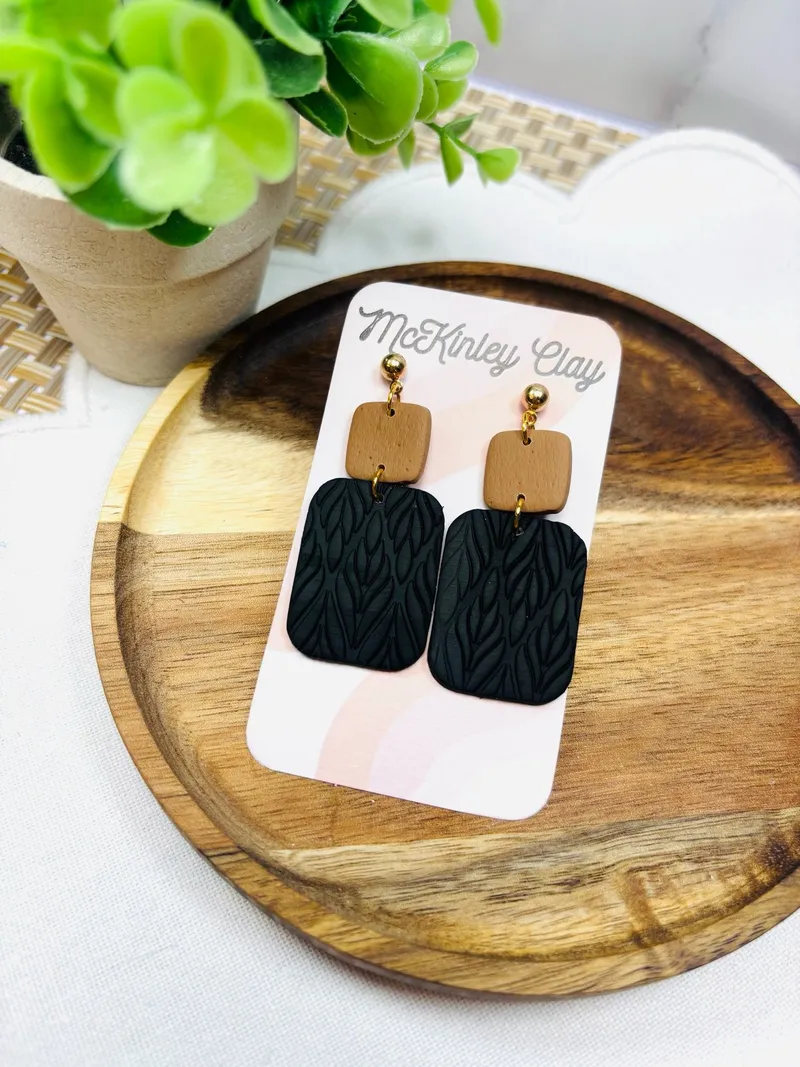 Black & Tan