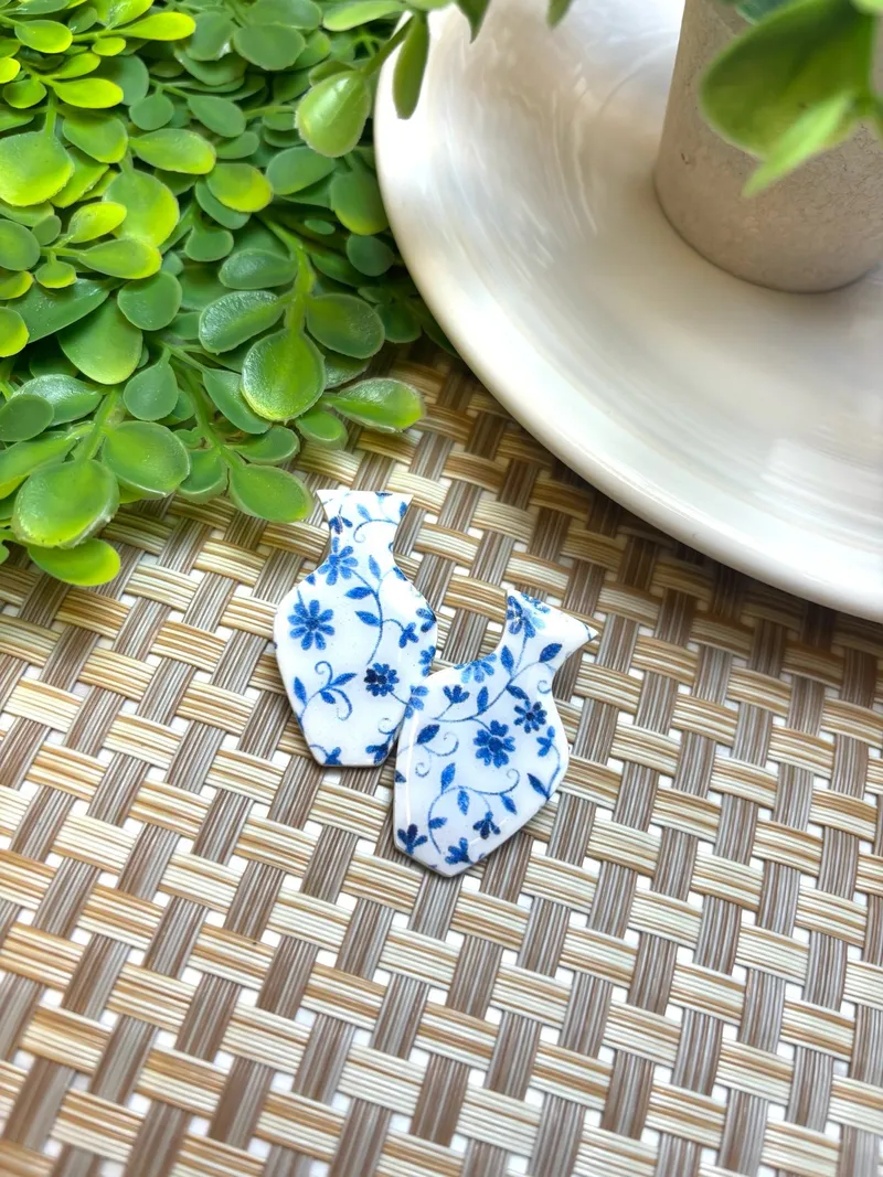 Blue & White Pottery