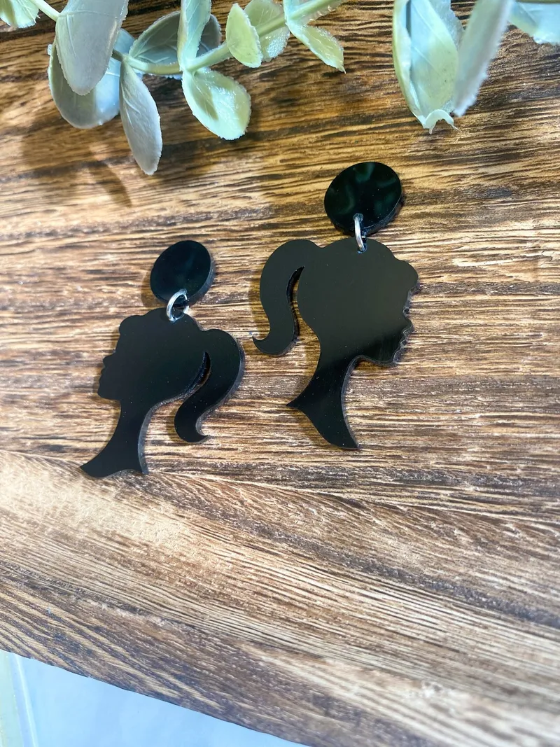 Barbie Silhouette