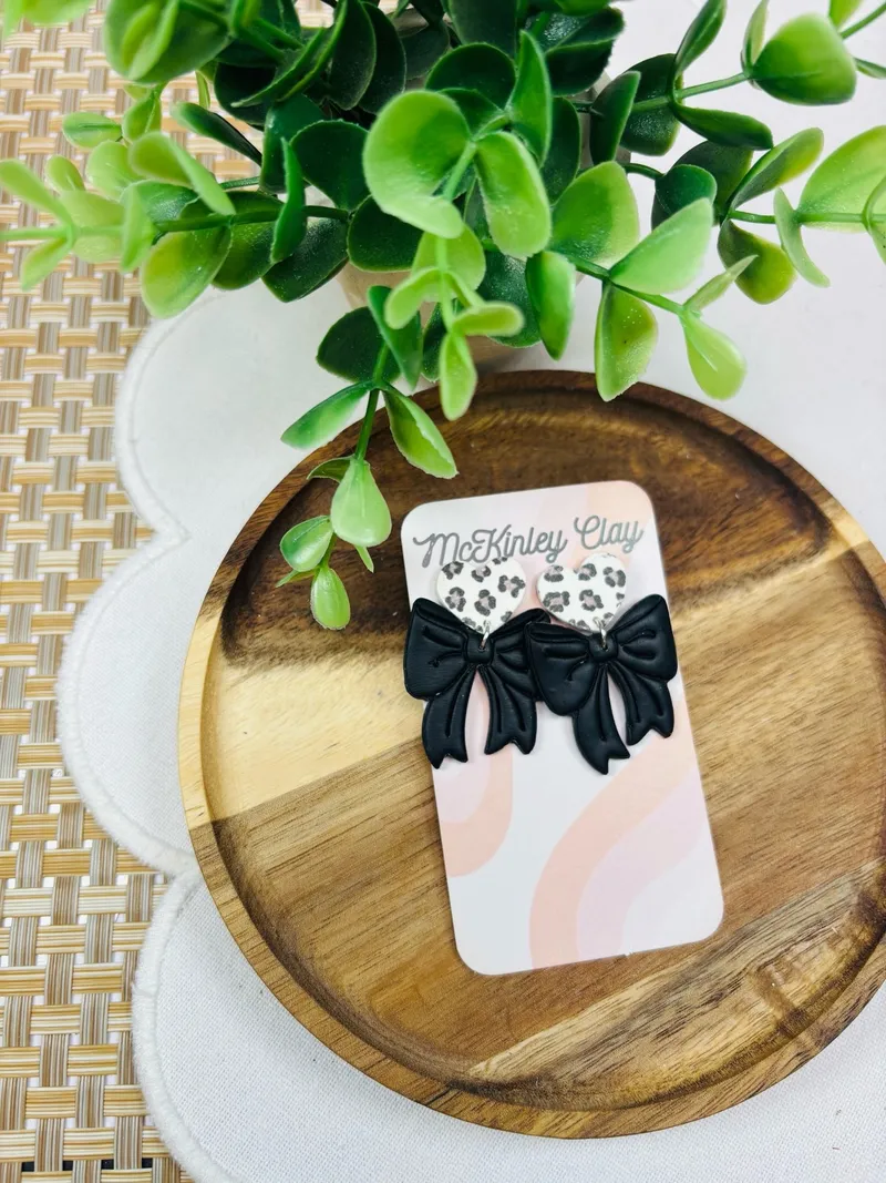 Leopard Bows